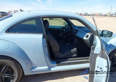 2012 Volkswagen Beetle 2.5L из США, поврежденный, VIN 3VWJP7ATXCM605871